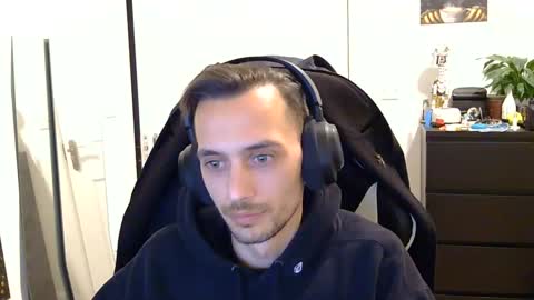 georgek0011 online show from October 5, 9:00 pm