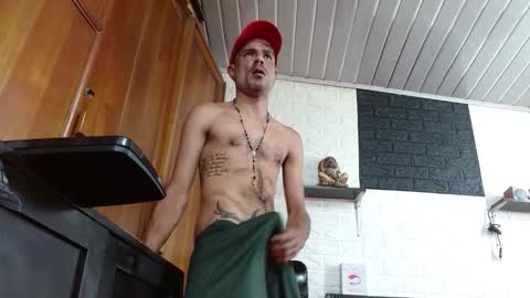 Snapshot of georgepervertscock chatting on October 3, 9:45 pm georgepervertscock online show from October 3, 9:45 pm