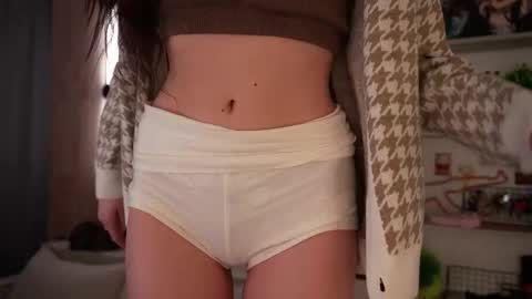 georgiamorandi online show from February 17, 2:16 pm