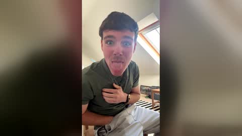 georgieeonlyff online show from March 14, 1:04 pm