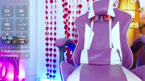 georgina_lulu online show from February 14, 10:14 pm
