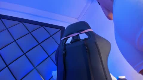 Georgina  online show from November 26, 3:31 pm