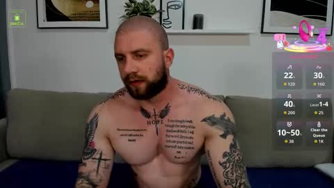 Snapshot of gerard_finbar chatting on September 27, 5:38 am Gerard Finbar online show from September 27, 5:38 am