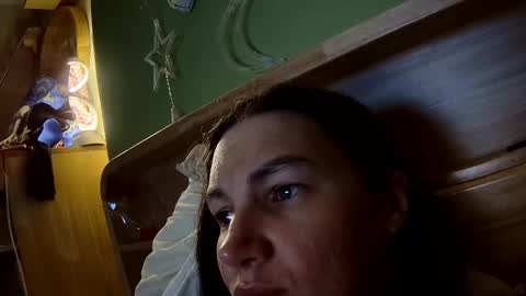 Anna online show from March 1, 8:32 pm