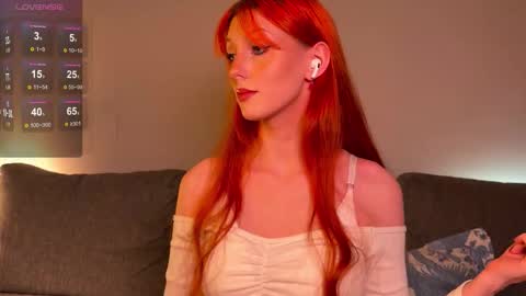 Liz and Mark online show from November 25, 8:40 pm