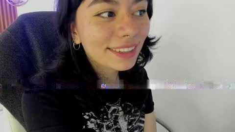 Milaa online show from May 2, 2:23 pm