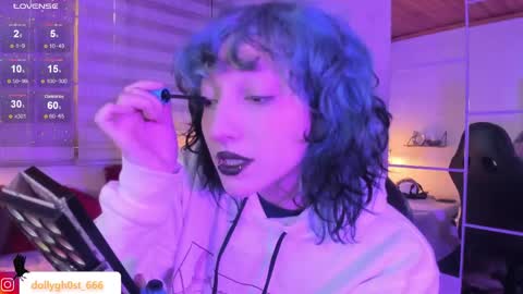 Allison  online show from June 5, 8:47 pm