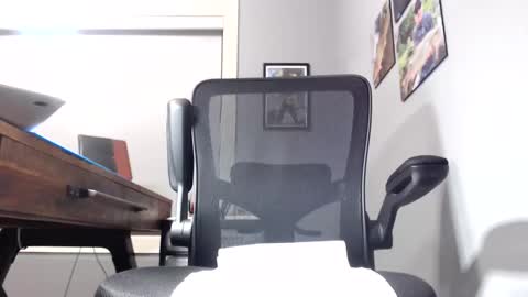 ghud310 online show from January 29, 12:01 am