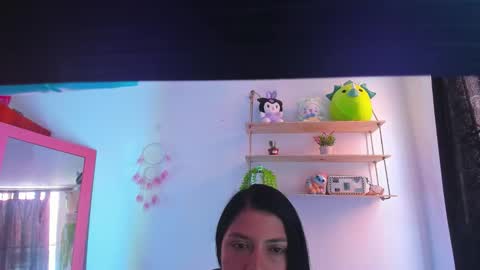 giaaaa   online show from February 6, 8:00 pm