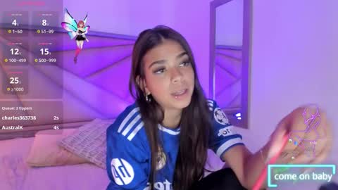 Gia  online show from October 11, 7:17 pm