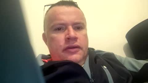 giddyup2222222 online show from December 18, 10:32 am