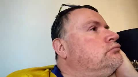 giddyup2222222 online show from January 9, 3:28 pm