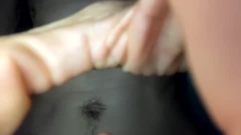 Snapshot of gifted2472 chatting on October 12, 5:11 am gifted2472 online show from October 12, 5:11 am