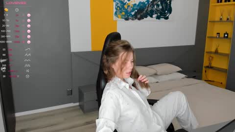 Snapshot of gigihadd chatting on March 2, 2:54 pm gigihadd online show from March 2, 2:54 pm