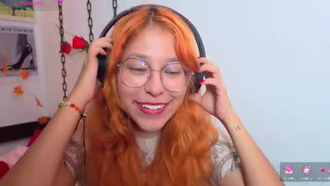 gigimooon online show from June 16, 12:14 am