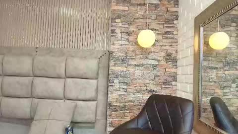 Snapshot of gigirose_ chatting on September 12, 8:33 pm gigirose_ online show from September 12, 8:33 pm