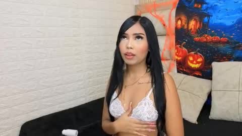 Snapshot of gigirose_ chatting on October 11, 8:01 pm gigirose_ online show from October 11, 8:01 pm