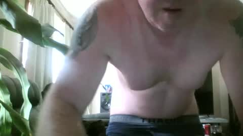 gimmmieoooo online show from January 9, 7:21 am