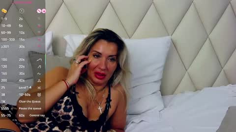 Gina online show from May 27, 1:57 am