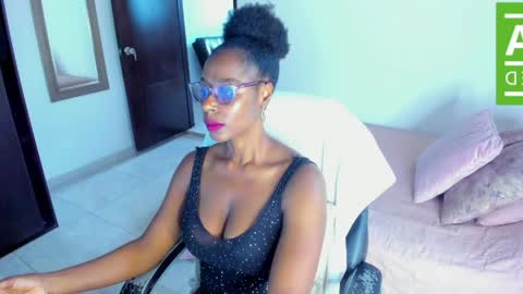  Diana   online show from May 17, 3:54 pm