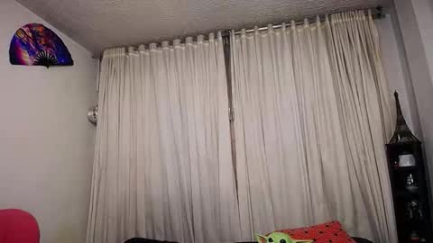 Giorgia online show from October 26, 4:02 am