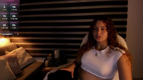 Gio online show from December 17, 11:39 am