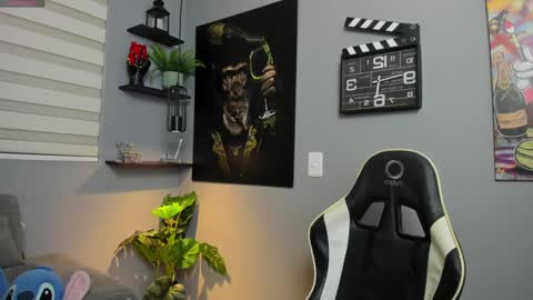 Giorgio leone online show from January 15, 4:15 am