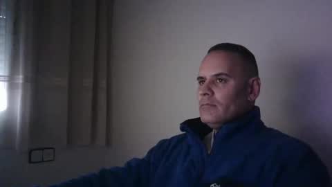 Snapshot of gioshadow chatting on January 26, 4:20 pm gioshadow online show from January 26, 4:20 pm