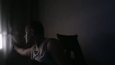 Snapshot of gioshadow chatting on September 20, 12:52 pm gioshadow online show from September 20, 12:52 pm