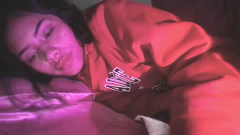 giovanna_oliveria online show from January 5, 10:13 pm