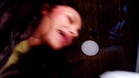 giovanna_oliveria online show from March 1, 2:21 pm