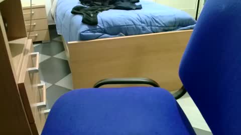 giovet online show from February 25, 9:37 pm