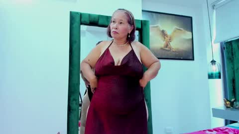 Girl Amada online show from May 12, 8:29 pm