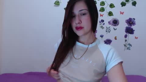 Isabella online show from May 5, 12:50 am