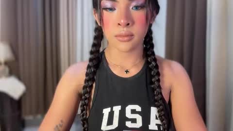 queen ronna online show from February 20, 4:09 pm