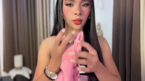 queen ronna online show from March 24, 11:44 pm