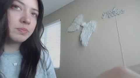 Snapshot of girlnextdoor702 chatting on October 22, 4:41 pm Jasmine online show from October 22, 4:41 pm