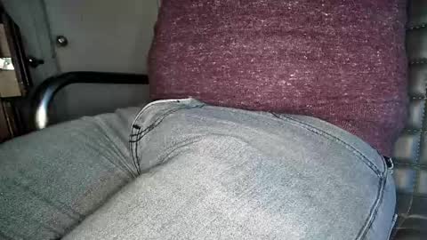 girlovermxx online show from December 1, 2:31 am