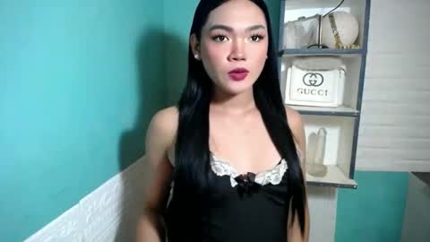 Precious online show from February 18, 1:44 pm