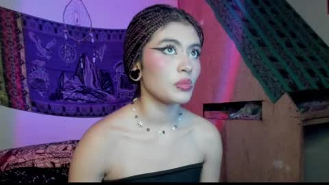 Giulietta online show from January 5, 3:32 am