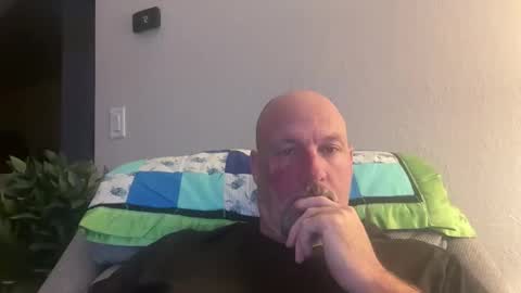 giveitup193 online show from May 2, 1:00 am