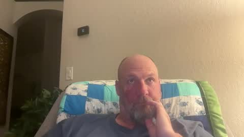 giveitup193 online show from February 9, 12:14 am