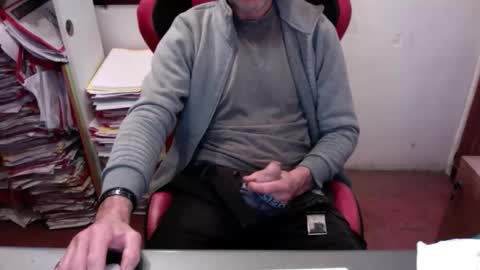 gixxer755 online show from October 30, 12:06 pm