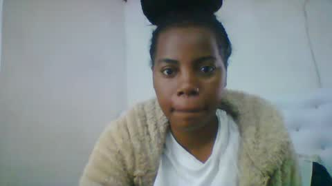 gladie46 online show from July 17, 4:47 am