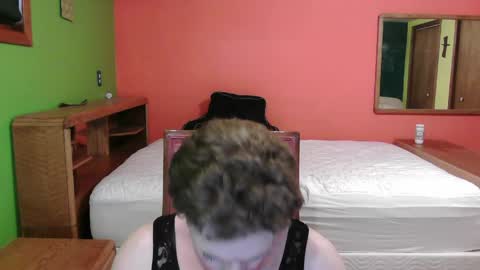 glam trans goddess online show from March 18, 10:59 pm