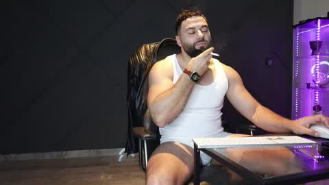 Matthew .. for short call me Matt online show from March 28, 9:16 pm