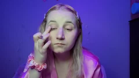 Glitch online show from May 23, 12:28 am