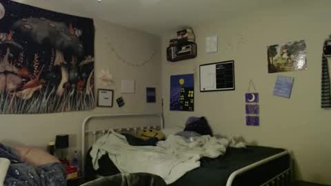 anna online show from January 6, 7:45 am