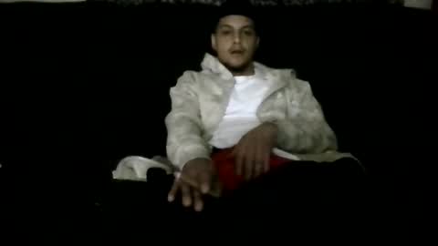 glly555 online show from February 7, 9:56 am