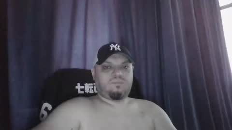 Your boy online show from May 28, 7:06 am